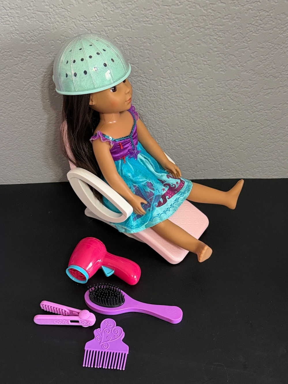 Glitter Girl Doll & Hair Salon Chair with Accessories Bundle - Picture 7 of 16